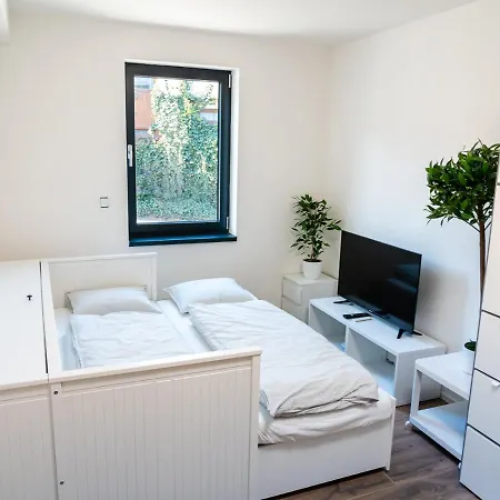 Gemini Apartment *
