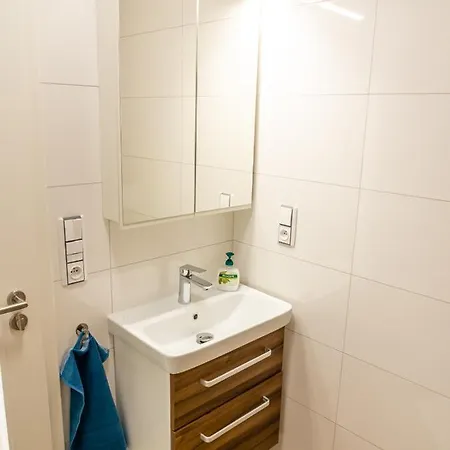 Gemini Apartment *